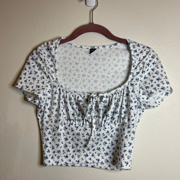 SHEIN size small white floral blue blouse crop top - Picture 1 of 4